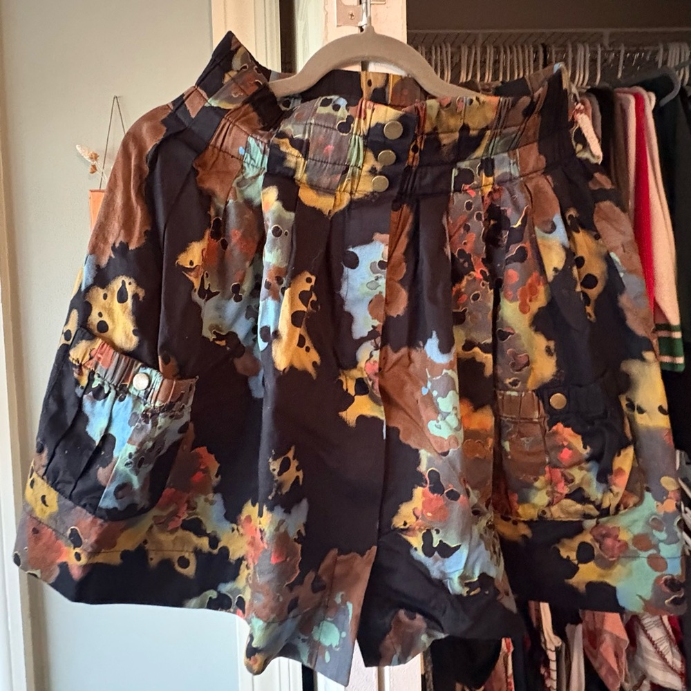 Abstract Multicolor Circle Skirt with Utility Pockets